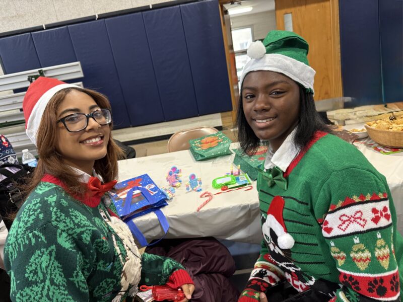 Image for the Tweet beginning: Our @bloom_choir had an amazing