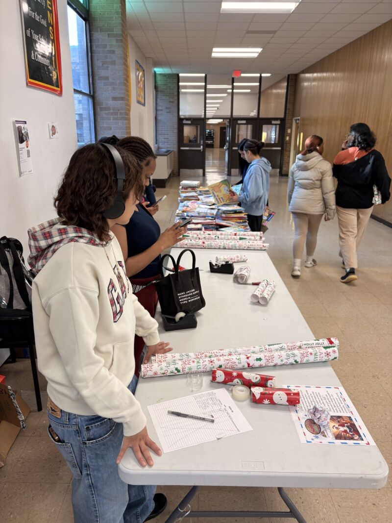 Image for the Tweet beginning: Today was our annual Santa’s