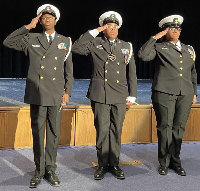 Image for the Tweet beginning: Congratulations to our NJROTC on