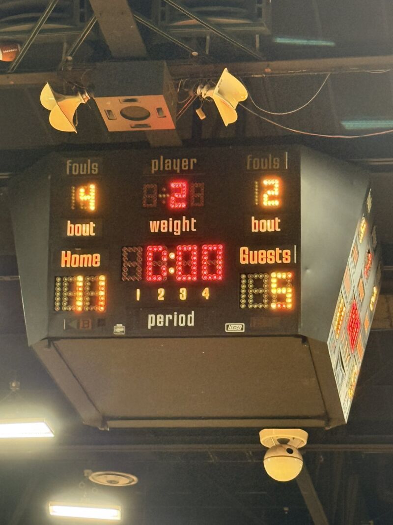 Image for the Tweet beginning: Bloom versus LWE @BloomTwpSports @PrincipalKeene