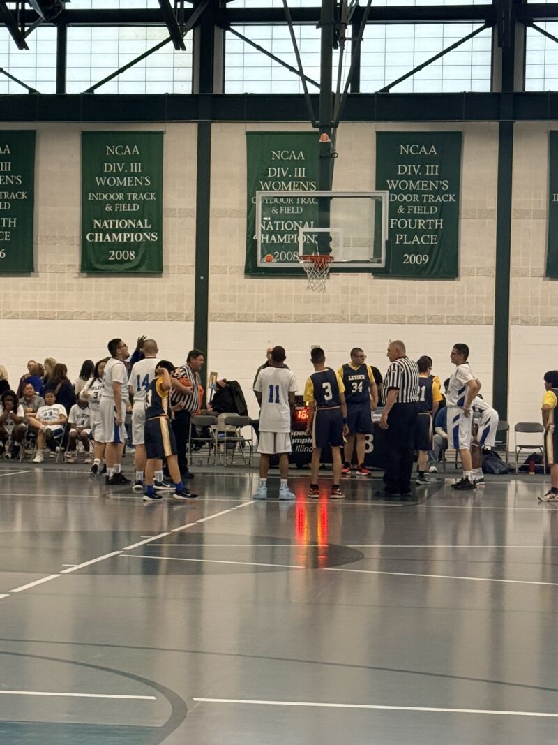 Image for the Tweet beginning: The Special Olympics Basketball Team