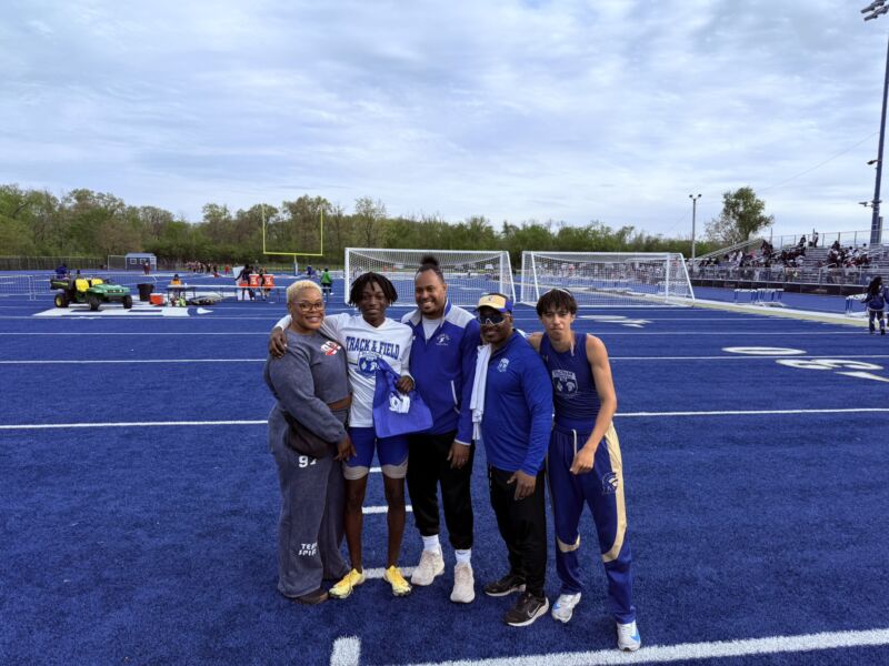 Image for the Tweet beginning: Track and Field Senior Night